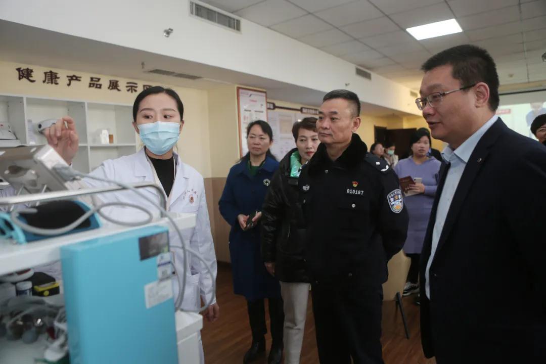 2025澳门和香港年正版资料免费大全、警惕虚假宣传-全面释义、精准解答解释落实
