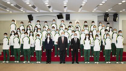 2025年新澳门正版免费,2025年新的全面释义、解释与落实、全面解答解释落实