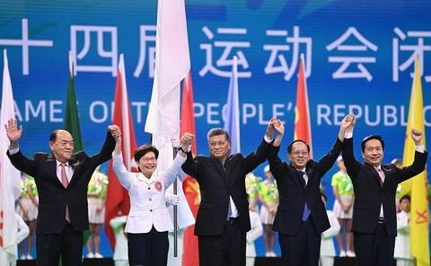 2025年新澳门全年免费,警惕虚假宣传-全面释义、解释与落实、实时解答解释落实